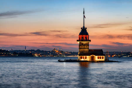 Sunset view of the Maiden's Tower (Leander's Tower) and the Bosporus in Istanbul, Turkey. Istanbul is a popular tourist destination in the world.の写真素材