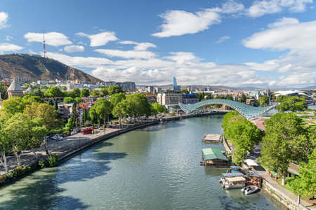 Scenic view of the Kura (Mtkvari) River in Old Town of Tbilisi, Georgia. Tbilisi is a popular tourist destination of the Caucasus region.の写真素材