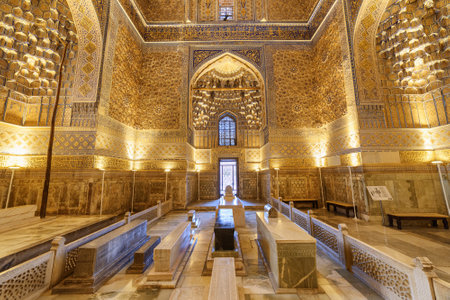 Inside view of the Gur-e-Amir (Guri Amir) in Samarkand, Uzbekistan. Interior of mausoleum of the Turco-Mongol conqueror Timur (Tamerlane). The tomb is a popular tourist attraction of Central Asia.のeditorial素材