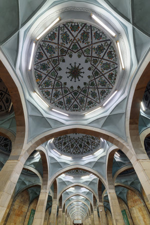 Awesome ceiling of Alisher Navoiy Station of the Tashkent Metro in Tashkent, Uzbekistan. The amazing underground lobby is a popular tourist attraction of Central Asia.のeditorial素材
