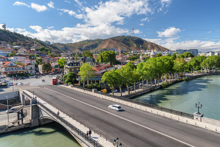 Awesome view of the Metekhi Bridge over the Kura (Mtkvari) River in Old Town of Tbilisi, Georgia. Tbilisi is a popular tourist destination of the Caucasus region.の写真素材