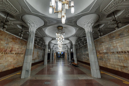 Tashkent, Uzbekistan - 2 September, 2022: Awesome view of Mustaqillik Maydoni Station of the Tashkent Metro. The amazing underground lobby is a popular tourist attraction of Central Asia.のeditorial素材