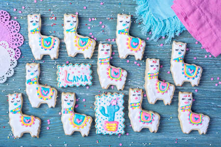 Llama cookies on a wooden backgroundの写真素材