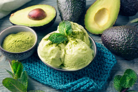 Vegan Avacado Ice Cream with fresh mint and matcha powder