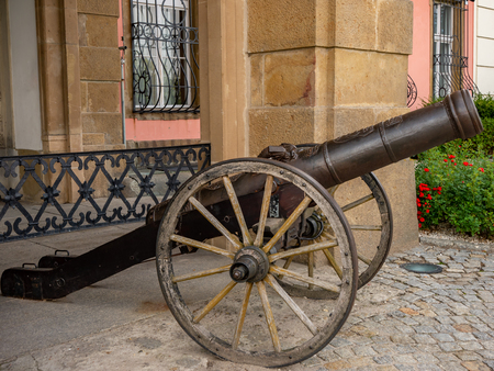 Old canon artillery displayed next to Castle Ksiaz.のeditorial素材