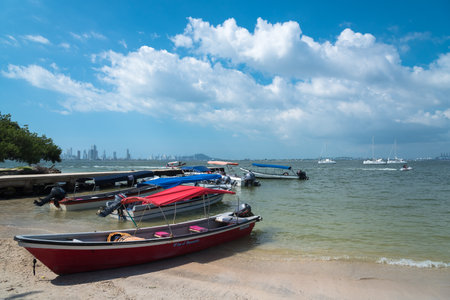 Cartagena beach with boats to transport tourists from the modern city to the other side of the bay. Cartagena Colombia. June 23, 2018のeditorial素材