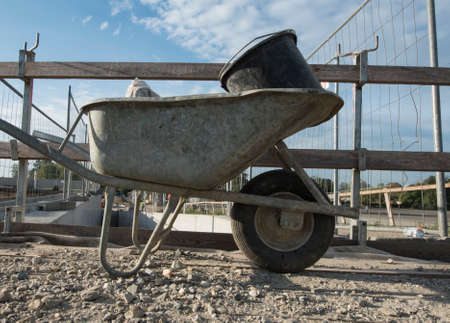 wheelbarrow for transporting and moving carriage at the construction site