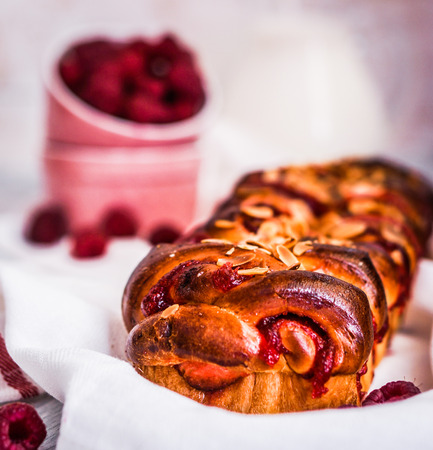 raspberry cakeの写真素材