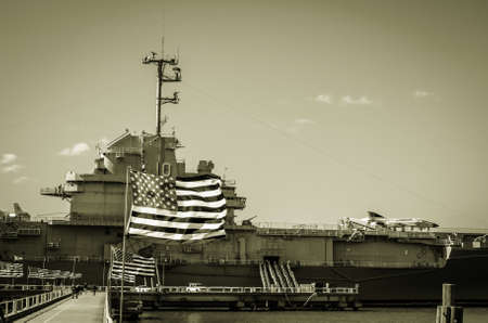 March 1, 2015 Charleston, South Carolina. The aircraft carrier USS Yorktown requires millions of dollars in repairs and maintenance according to a recent estimate by engineers. The Yorktown is one of the most popular attractions in Charleston.のeditorial素材