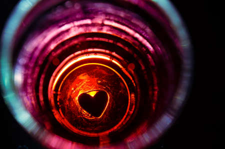 Silhouettes heart in the glassの写真素材