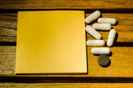 Capsule drug with blank note