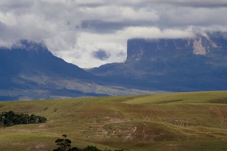 Kukenán and Roraima tepuys, La Gran Sabana, Canaima National Park, Estado Bolívar, Venezuelaの写真素材