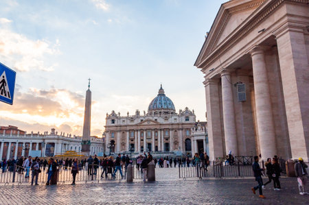 Vatican, Rome, Italy - November 16, 2018: The famous St. Peter's Square, Piazza San Pietro full of people with obelisk. Large plaza located directly in front of St. Peter's Basilica in Vatican Cityのeditorial素材
