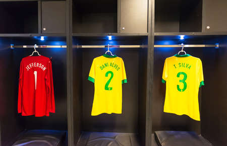 Uniforms of Dani Alves, Tiago Silva, Jefferson of Brazil national football team, Rio de Janeiro のeditorial素材