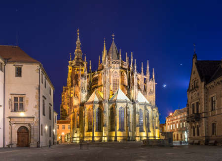 Night view of gothic St. Vitus Cathedral in Prague, Czech Republicの写真素材