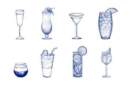 Sketch cocktail set. Hand drawn vector drawn glasses with drink. Mojito, lemonade, martini, champagne, fruit tea, Blue Lagoon, Pina colada, Collins.のイラスト素材