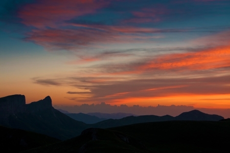 beautiful sunset in the mountains for touristsの写真素材