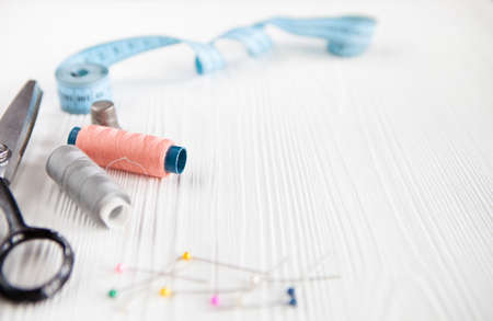 Copyspace frame with sewing tools and accesories

の写真素材