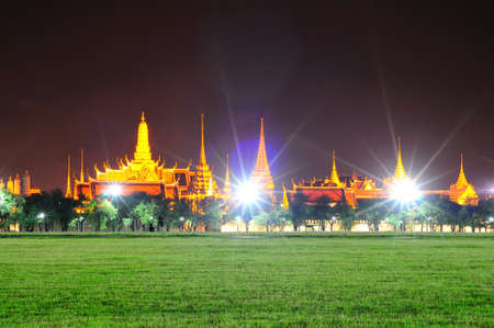 Wat phra kaew (Temple of the Emerald Buddha), bangkok, thailandのeditorial素材