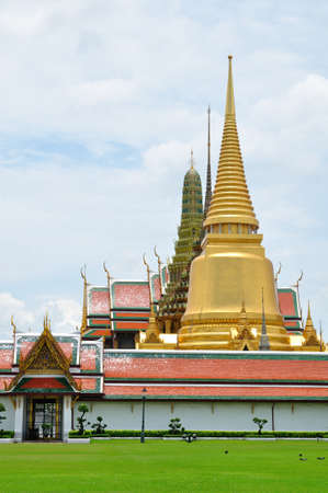 Stupa and church of Emerald Buddha temple in Thailandの写真素材