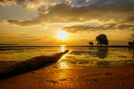A small fishing town of Karumba Australia in the sunsetの写真素材