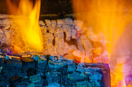 Emits a bright and vibrant flame Creates a warm and cozy atmosphere Ideal for indoor and outdoor useの写真素材