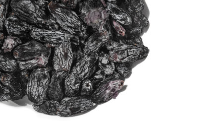 Enjoy the natural sweetness of black raisins. Ideal for baking, snacking or adding to salads....