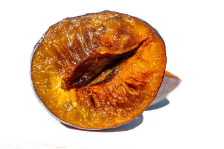 Plum. A fruit rich in vitamins, juicy and tasty. Tips for a gardener on growing ripe plums at home....