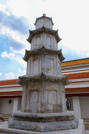 White Pagoda in wat Ratcha Orasaram in Bangkok , Thailandの写真素材