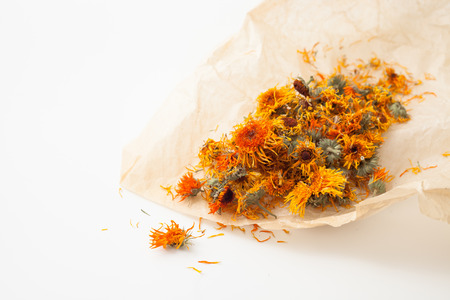 The recipes of herbs in cosmetics and treatment. The background image place for text.の写真素材