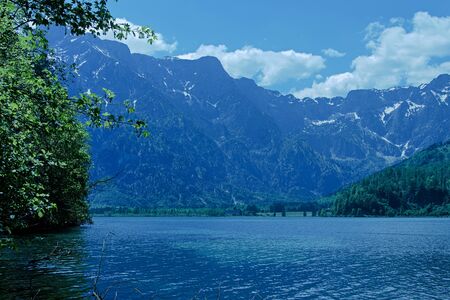 Lake and mountains, Almsee Grünau Austriaの写真素材