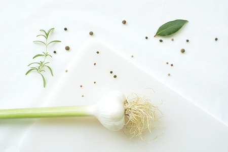 young garlic with black pepper