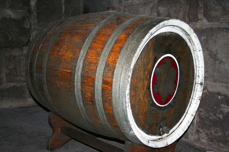 wine barel in waneyard