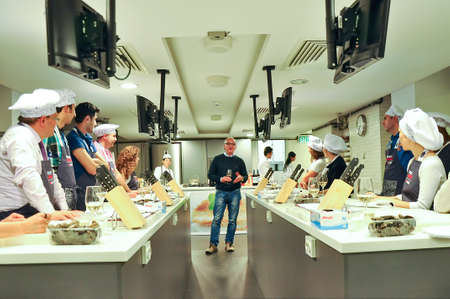 Students at Istanbul Cookery School learn how to cook a meal by taking masterclass training from chefs in Istanbul, Turkey. 20 September 2019のeditorial素材