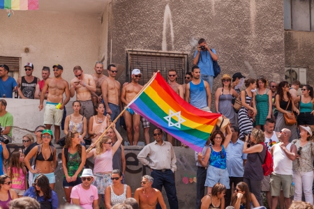 Tel-Aviv, Israel - June 7, 2013: People partying at the annual gay parade in the streets of Tel-Aviv.のeditorial素材
