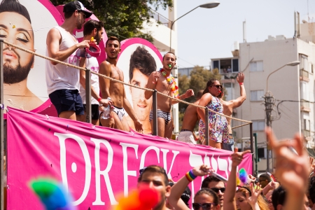 Tel-Aviv, Israel - June 7, 2013: People partying at the annual gay parade in the streets of Tel-Aviv.のeditorial素材
