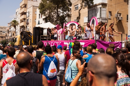 Tel-Aviv, Israel - June 7, 2013: People partying at the annual gay parade in the streets of Tel-Aviv.のeditorial素材