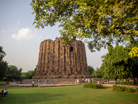 Jaipur, India, 18th to 22nd September 2018 Public park with great monument where tourists comeのeditorial素材