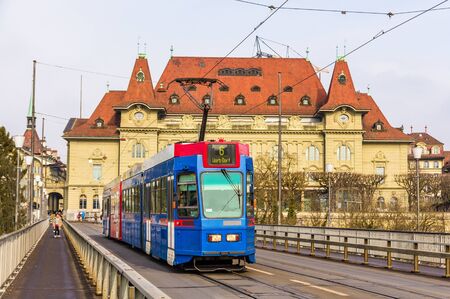 Old tram on Kirchenfeldbrucke in Bern, Switzerlandのeditorial素材