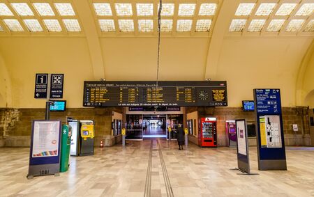 METZ, FRANCE - APRIL 14: Interior of the railway station Metz-Ville on April 14, 2013 in Metz, France. The building was inaugurated in 1908のeditorial素材