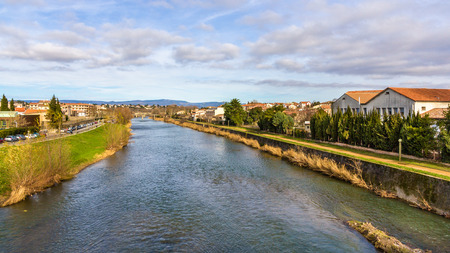 The Aude river in Carcassonne - Franceのeditorial素材