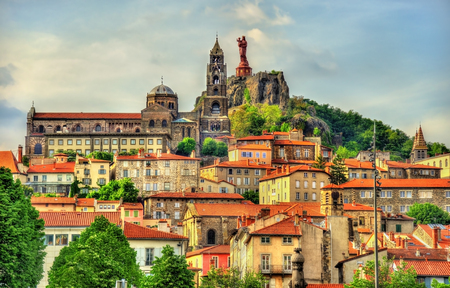 View of Le Puy-en-Velay, a town in Haute-Loire, Franceの写真素材