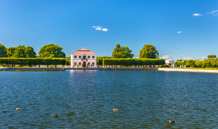 Great Marly Pond in Peterhof - Russiaのeditorial素材