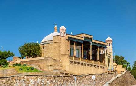 View of Hazrat Khizr Mosque in Samarkand, Uzbekistanの写真素材
