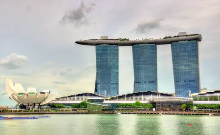 Urban landscape of Singapore on a cloudy day. Southeast Asiaのeditorial素材