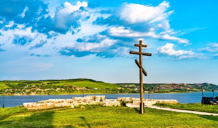 Wooden cross overlooking the Volga River in Sviyazhsk, Russiaの写真素材