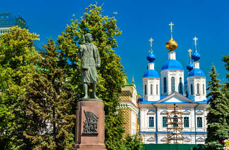 Monument to Zoya Kosmodemyanskaya and Kazan Monastery in Tambov, Russiaのeditorial素材