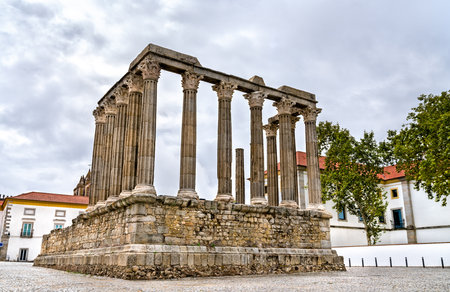 The Roman Temple of Evora, in Portugalの写真素材