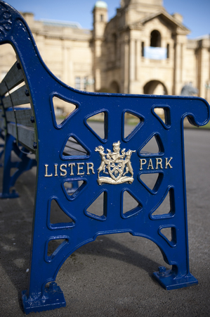 Lister Park bench with Bradford Council crest and insignia outside Cartwright Hall Museum and Art GallerySONY DSCのeditorial素材