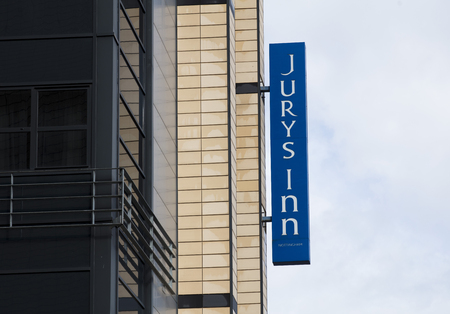 Jurys Inn hotel sign, Station Rd, Nottingham, Nottinghamshire, UK - 3rd April 2018のeditorial素材